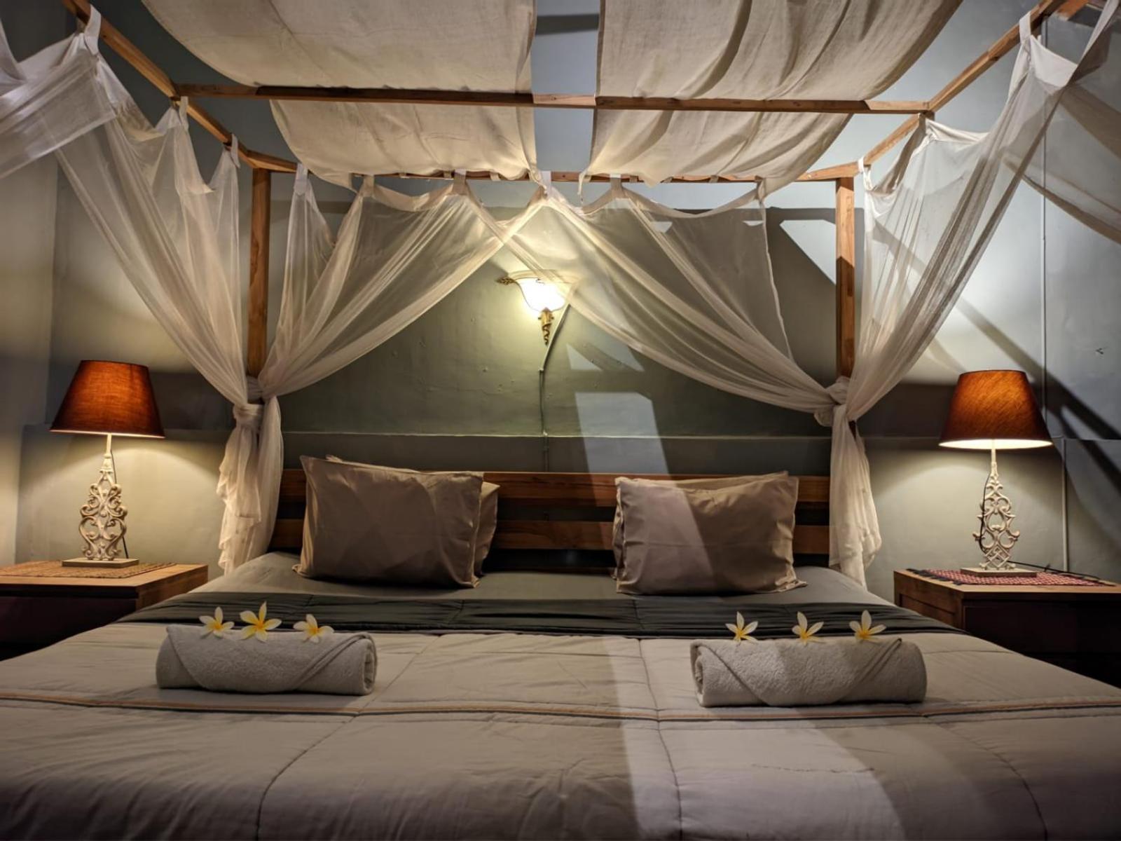 Astuti Gallery Homestay Yogyakarta Exterior photo